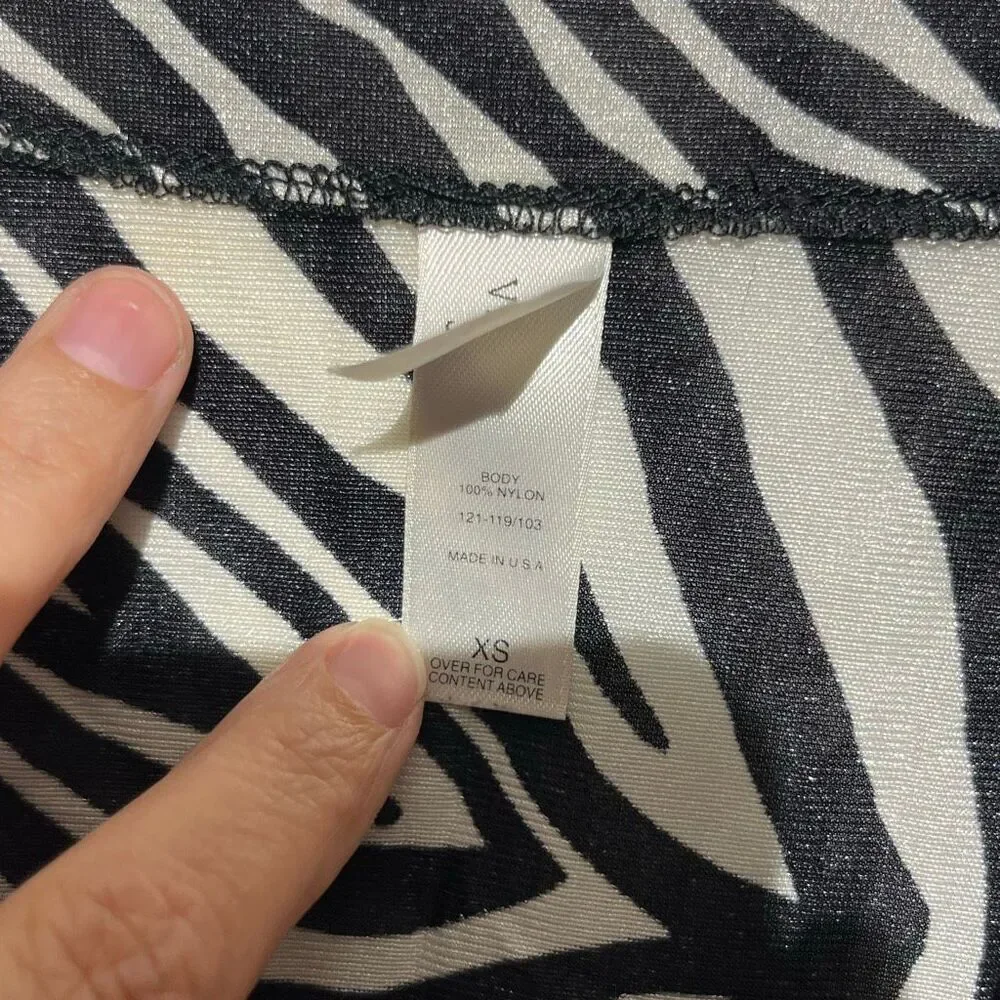 Victoria's Secret Women's Black White Zebra Print V-Neck Long‎ Sleeve Dress XS